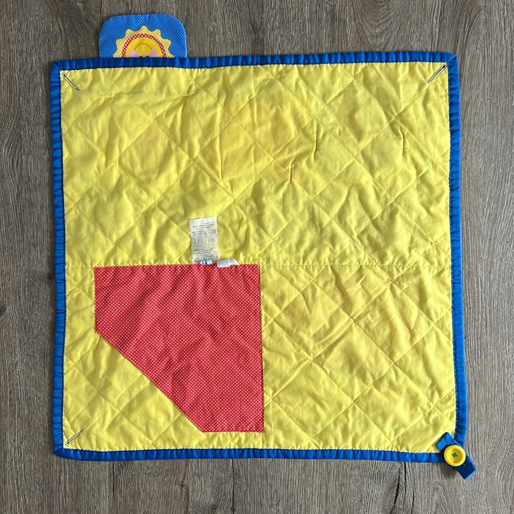 VINTAGE Playskool baby Fold n’ go activity quilt 1987 Playskool Inc. Hasbro - Picture 9 of 12